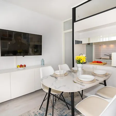 Apartment A-114 